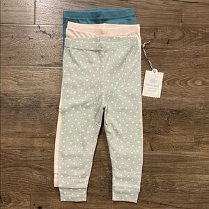 Cloud Island Polka Dot and Solid Baby Leggings - 3 Pack
